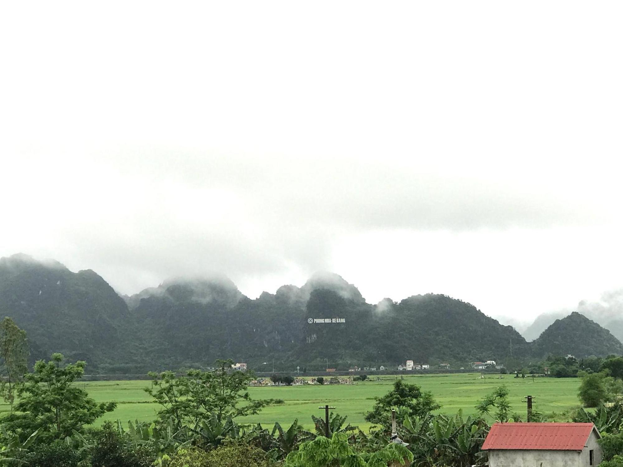 Happy Field Homestay Phong Nha Exterior foto